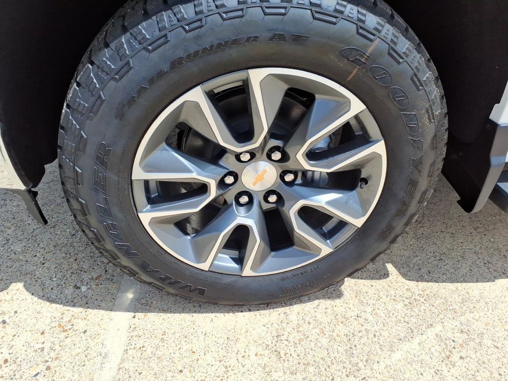2026 Chevrolet Silverado 1500 LT LT1
