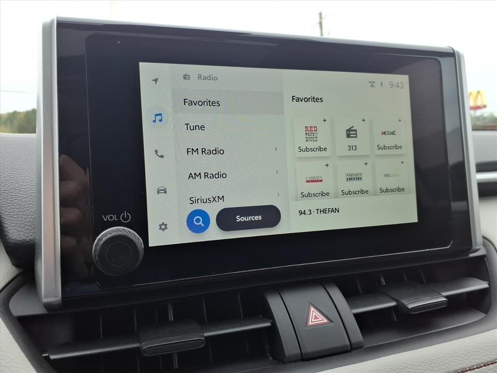 2025 Toyota RAV4 XLE