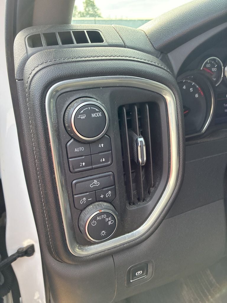 2020 Chevrolet Silverado LT Texas Edition