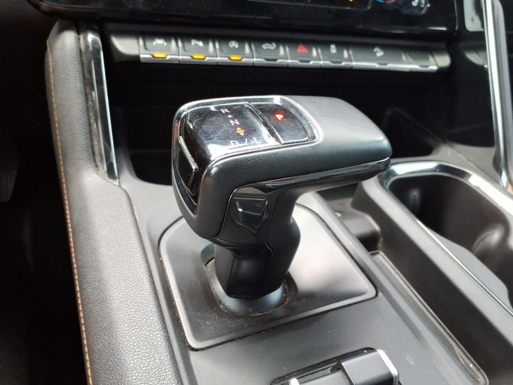 2024 GMC Sierra AT4