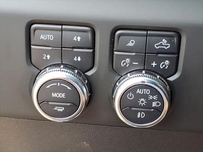 2024 GMC Sierra AT4