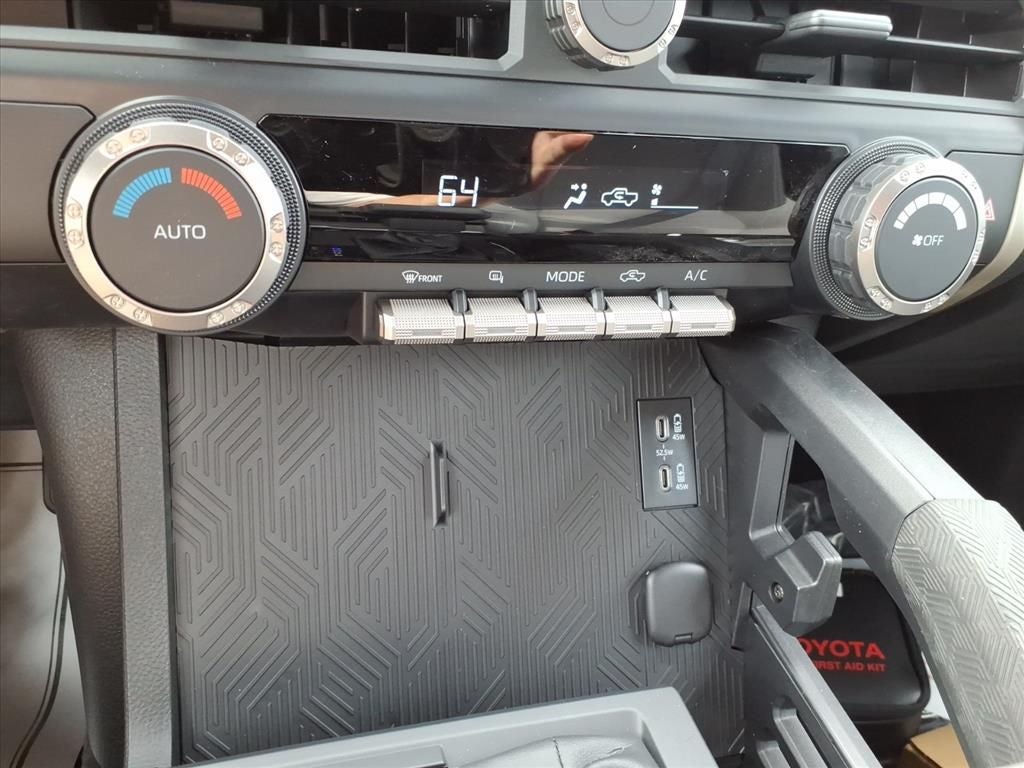 2026 Toyota Tacoma i-FORCE MAX TRD Off-Road i-FORCE MAX