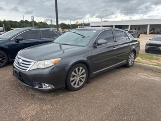 2011 Toyota AVALON Limited