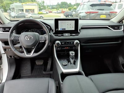 2024 Toyota RAV4 HYBRID XLE Premium