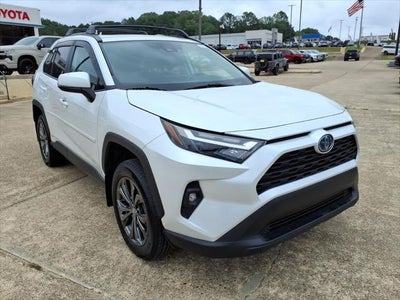 2024 Toyota RAV4 HYBRID XLE Premium