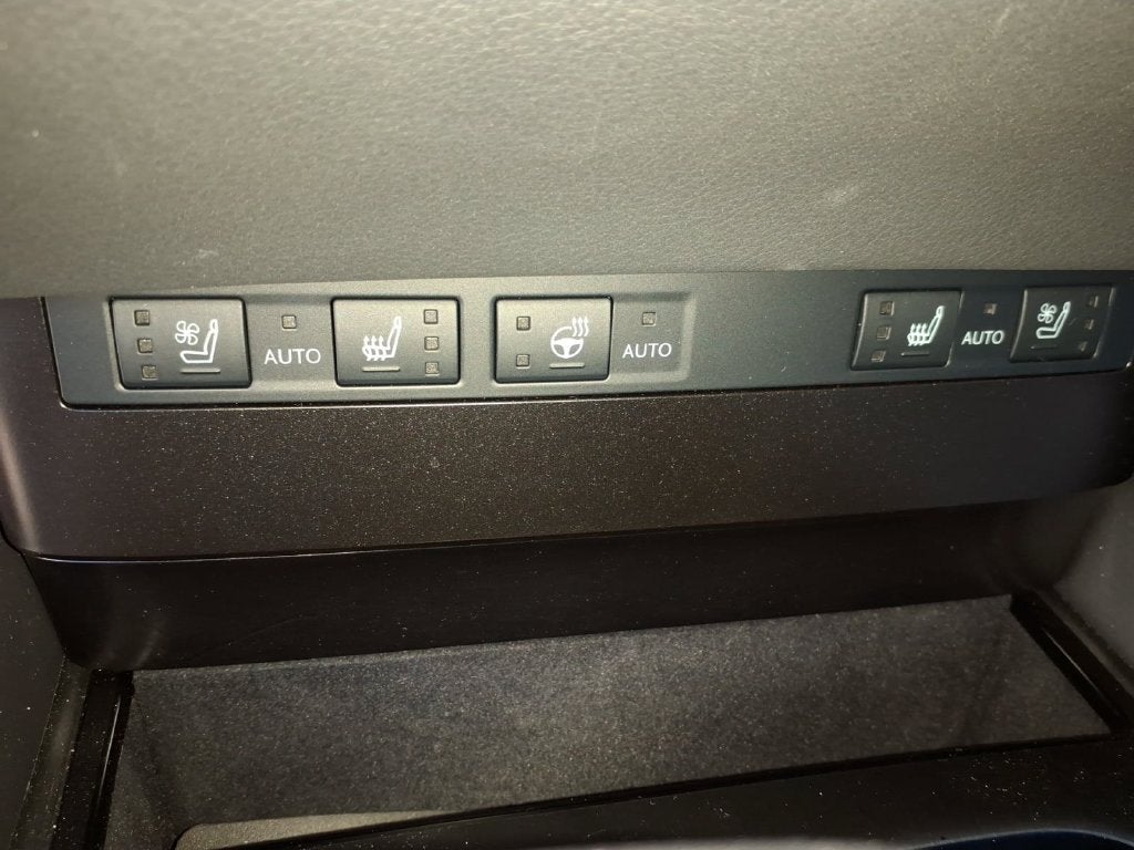 2025 Lexus ES 350 350