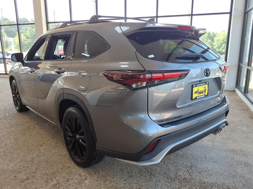 2026 Toyota Highlander XSE