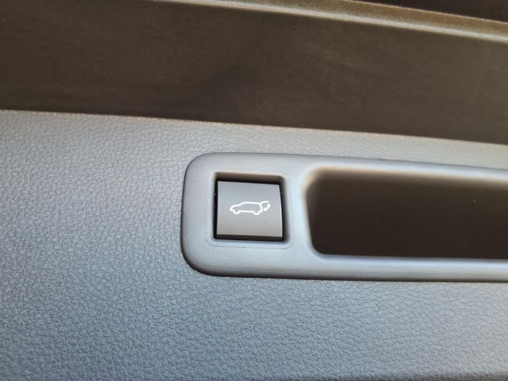 2026 Toyota Highlander XSE
