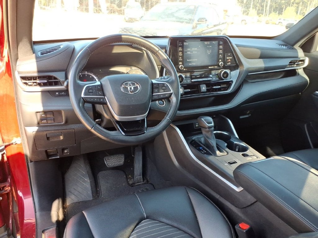 2022 Toyota Highlander XSE
