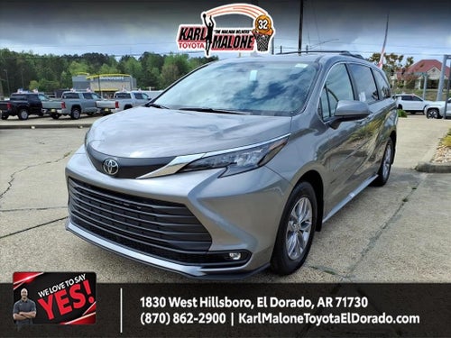 2026 Toyota Sienna XLE 8 Passenger