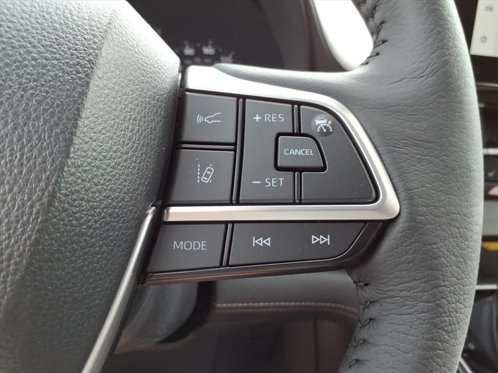 2026 Toyota Sienna XLE 8 Passenger