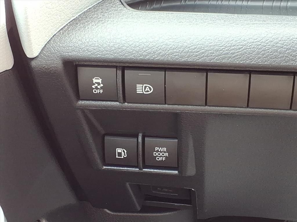 2026 Toyota Sienna XLE 8 Passenger