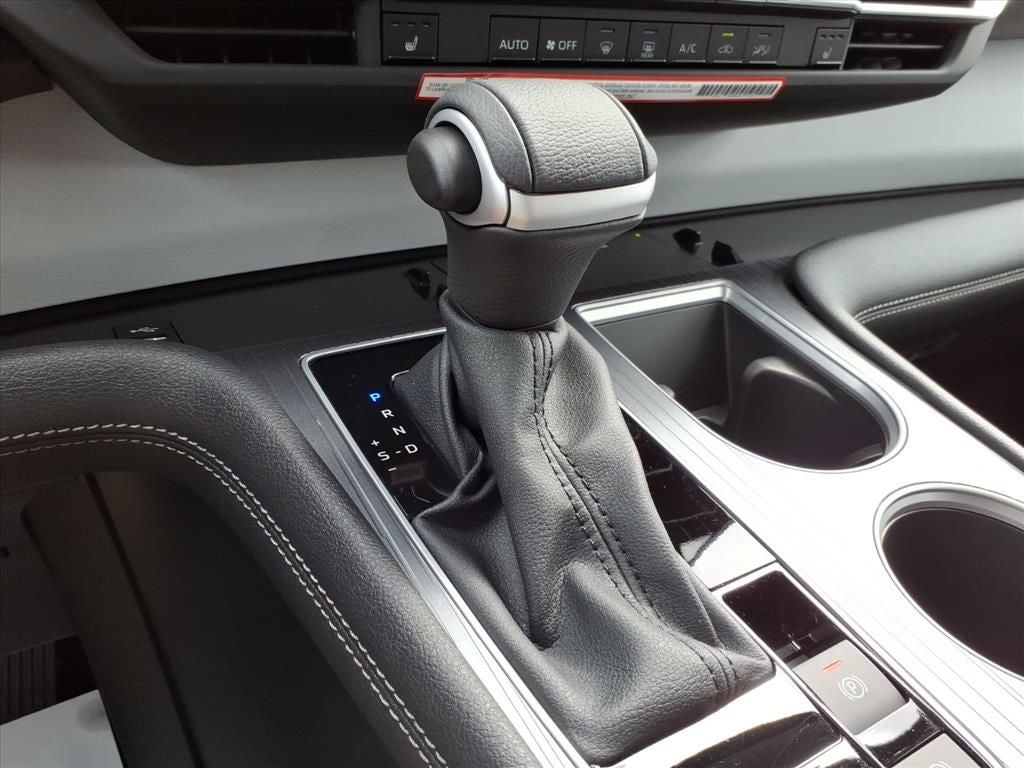 2026 Toyota Sienna XLE 8 Passenger