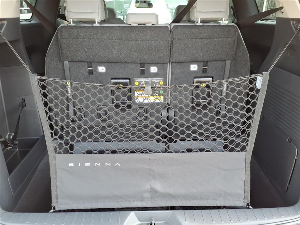 2026 Toyota Sienna XLE 8 Passenger