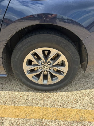 2025 Toyota Sienna XLE 8 Passenger