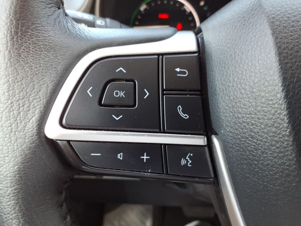 2025 Toyota Sienna XLE 8 Passenger
