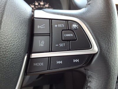 2025 Toyota Sienna XLE 8 Passenger
