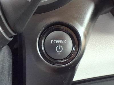 2025 Toyota Sienna XLE 8 Passenger