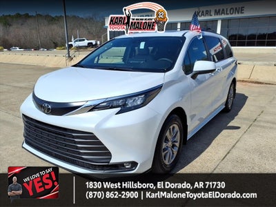 2026 Toyota Sienna XLE