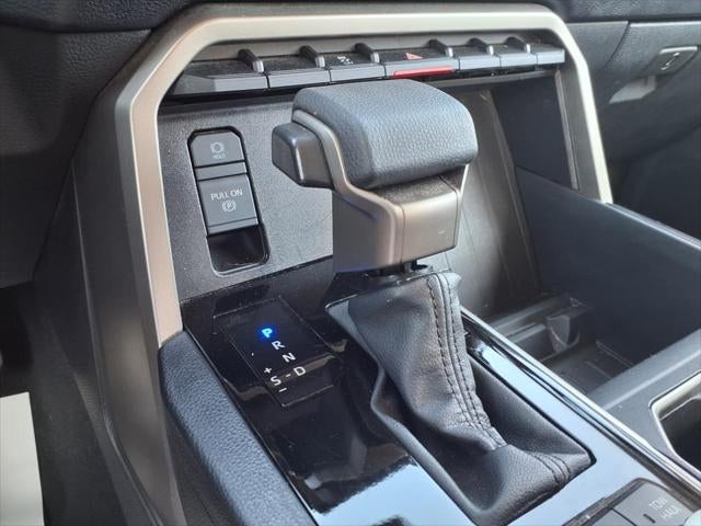 2023 Toyota TUNDRA 4X4 SR5