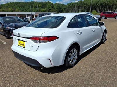 2024 Toyota COROLLA LE