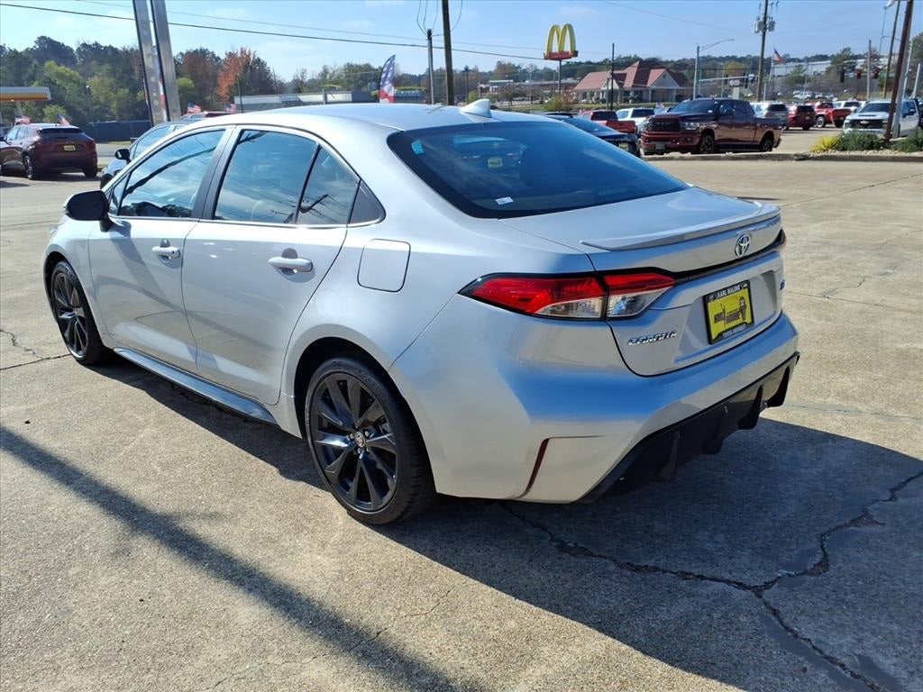 2024 Toyota COROLLA SE