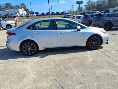 2024 Toyota COROLLA SE