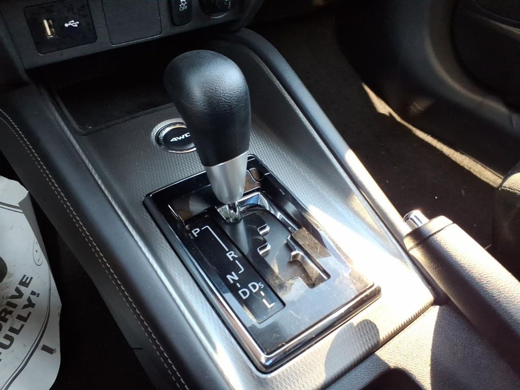 2024 Mitsubishi Outlander Sport SE