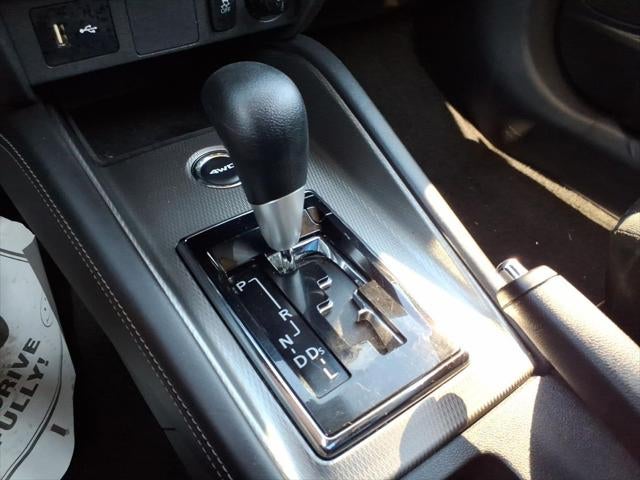 2024 Mitsubishi Outlander Sport SE