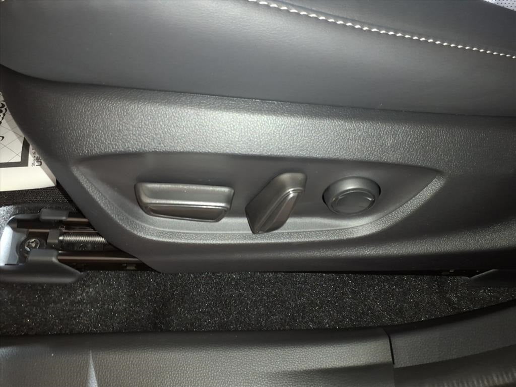 2026 Toyota Toyota Crown Nightshade