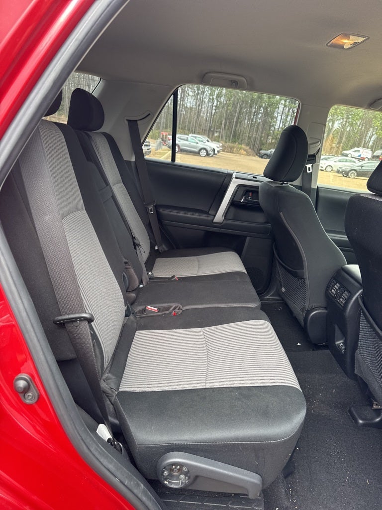 2021 Toyota 4RUNNER SR5