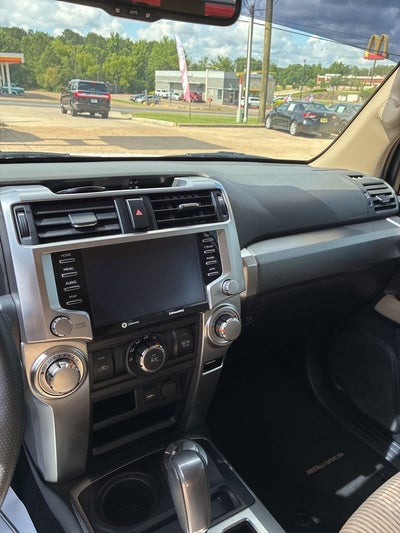 2022 Toyota 4Runner SR5