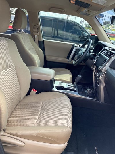 2022 Toyota 4Runner SR5