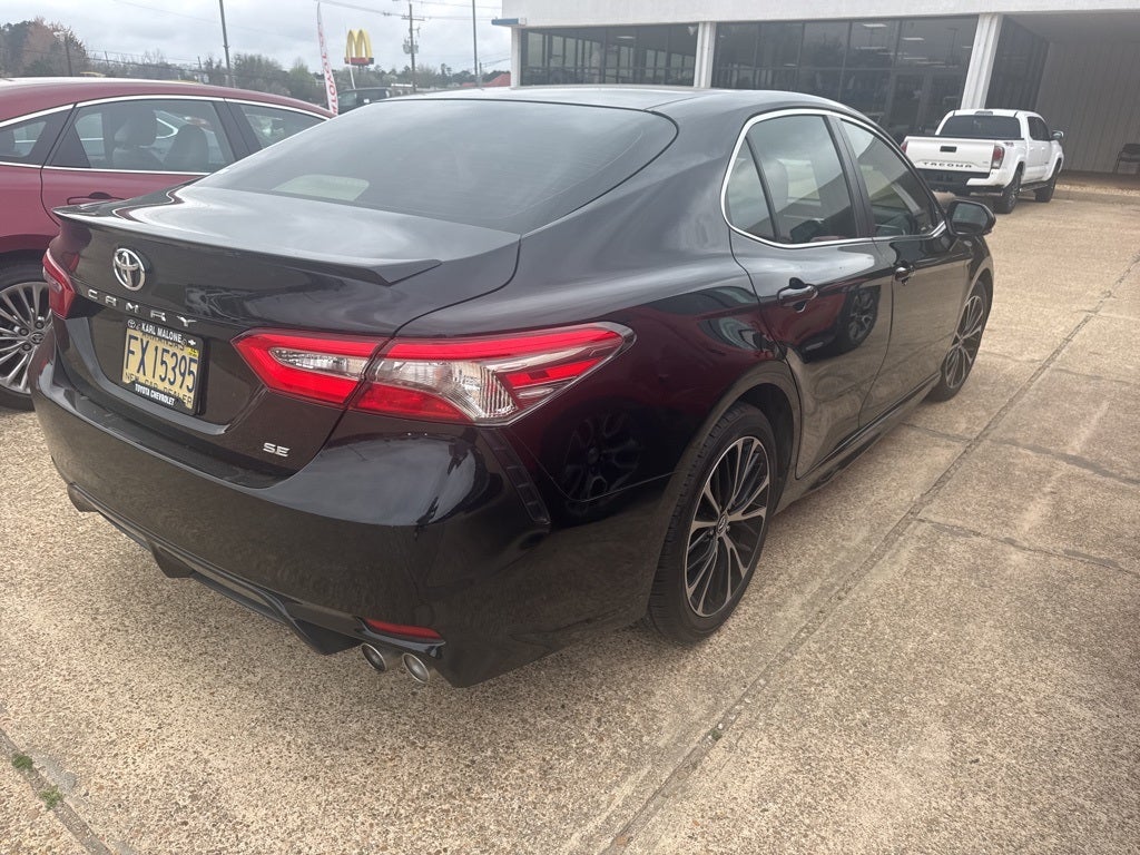 2018 Toyota CAMRY SE