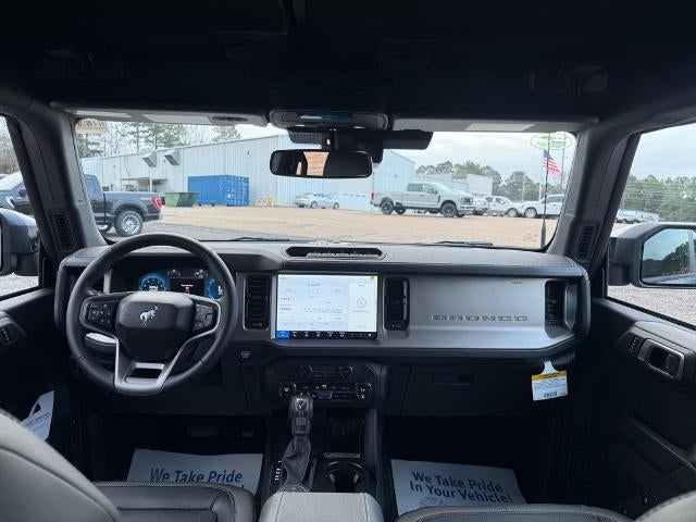 2025 Ford Bronco Outer Banks®