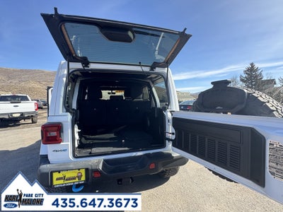 2023 Jeep Wrangler Base