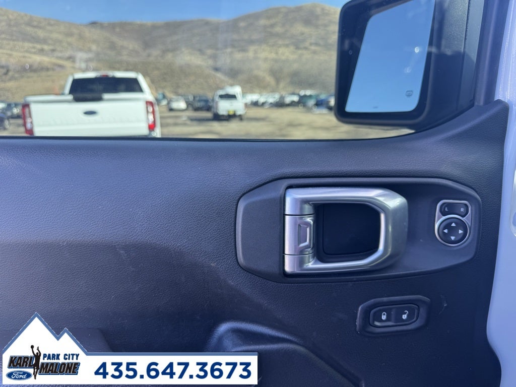 2023 Jeep Wrangler Base