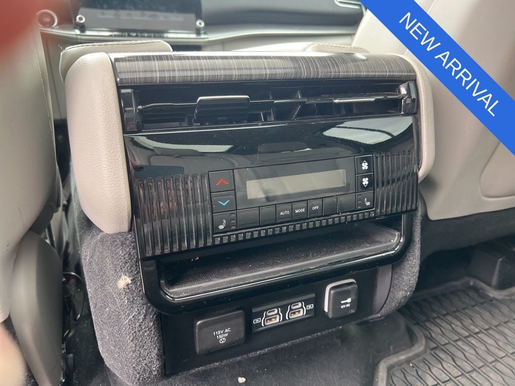 2023 Jeep Wagoneer Series III