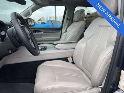 2023 Jeep Wagoneer Series III