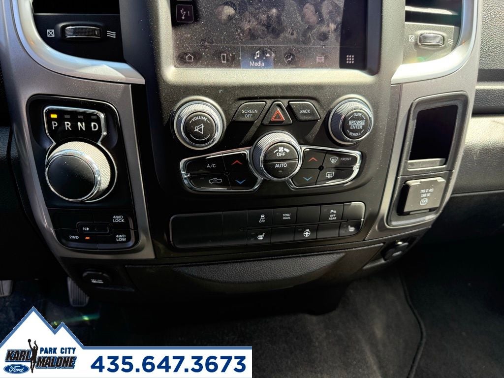 2022 RAM 1500 Classic SLT