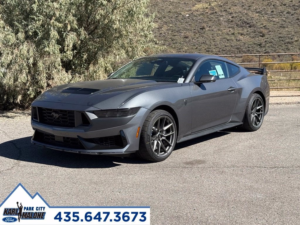 2026 Ford Mustang Dark Horse