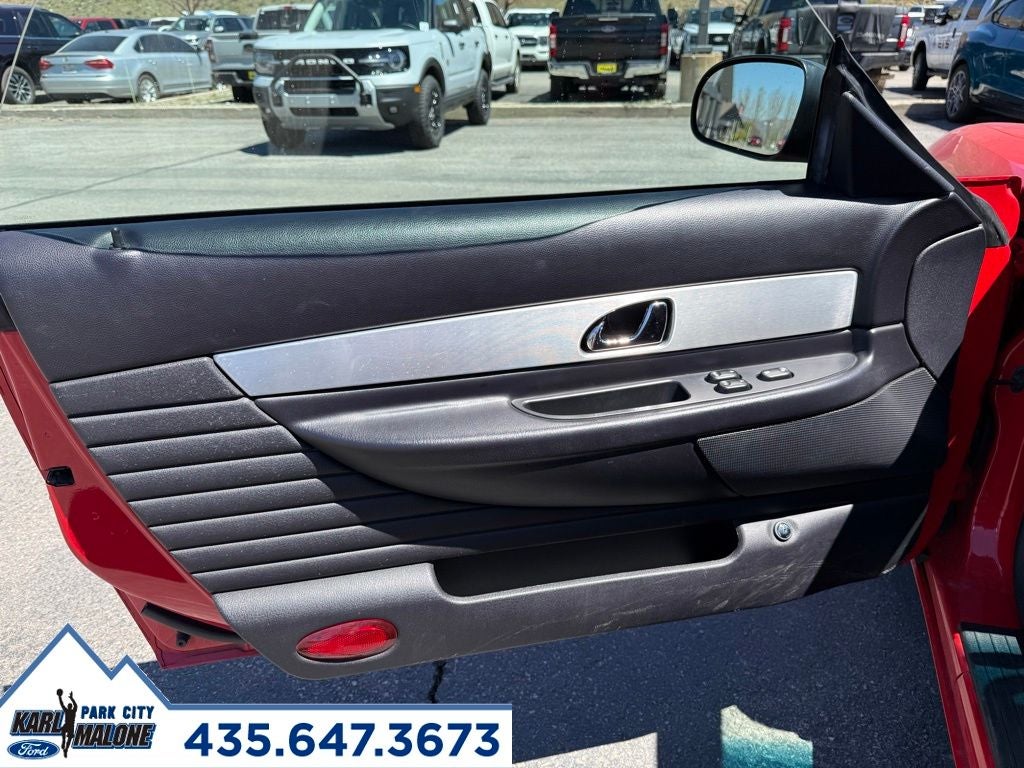 2003 Ford Thunderbird Base