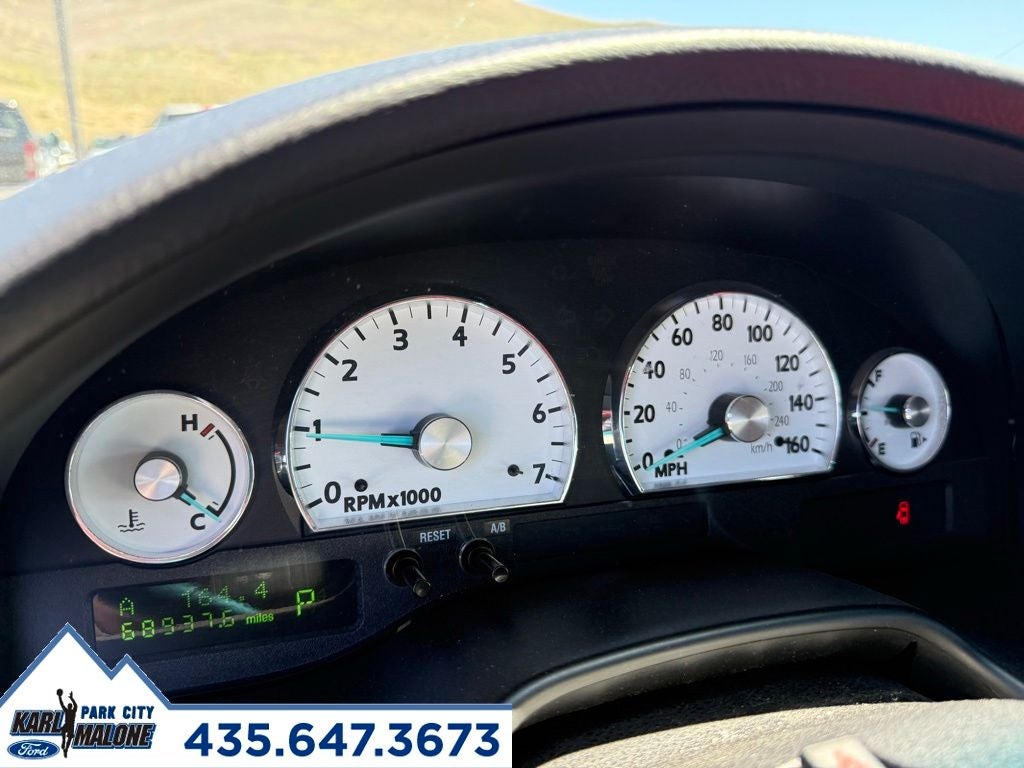 2003 Ford Thunderbird Base