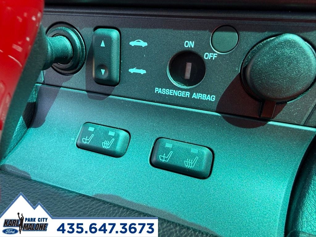 2003 Ford Thunderbird Base