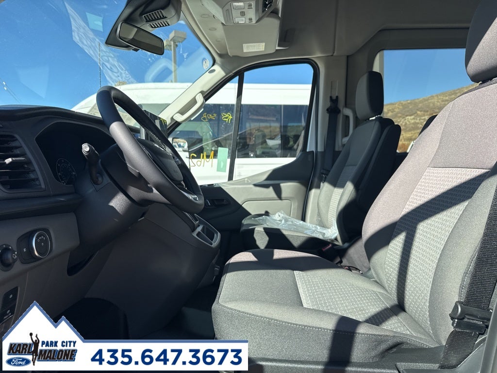 2025 Ford Transit-350 XL