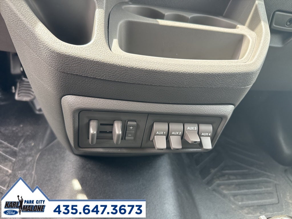 2025 Ford Transit-350 XLT