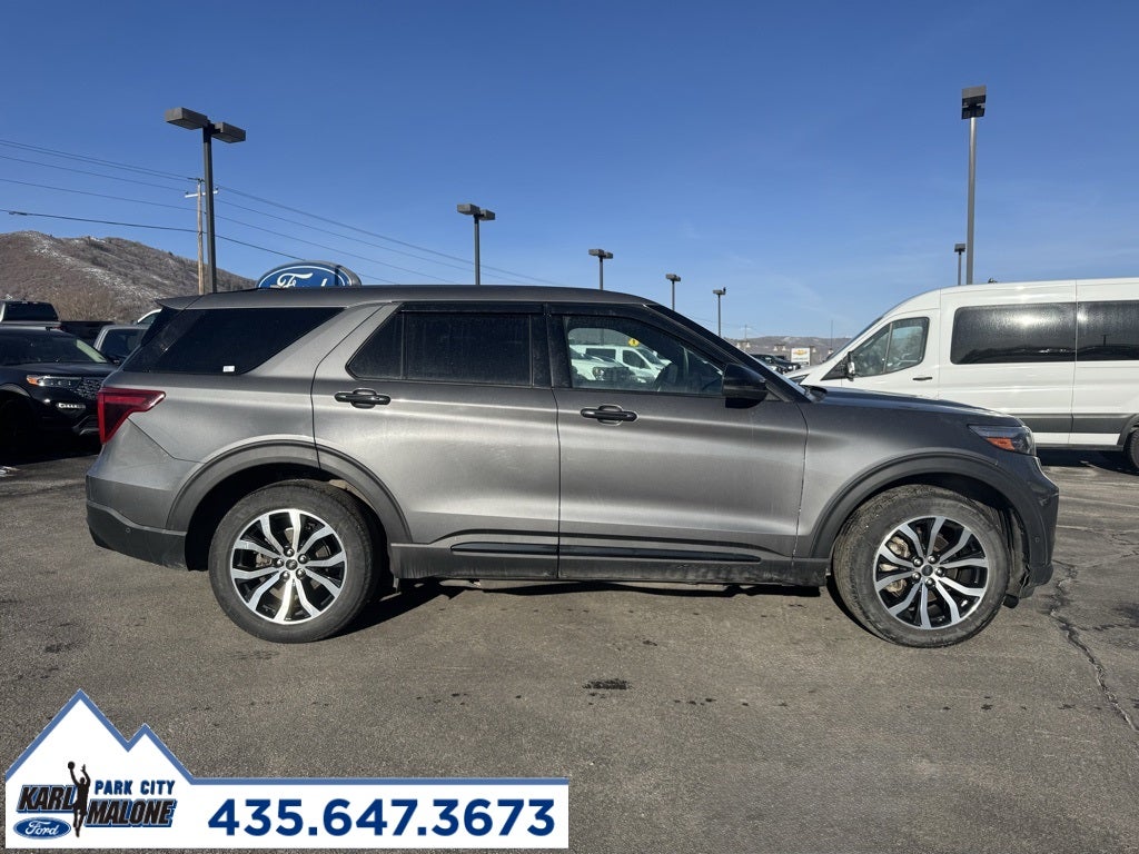 2021 Ford Explorer ST