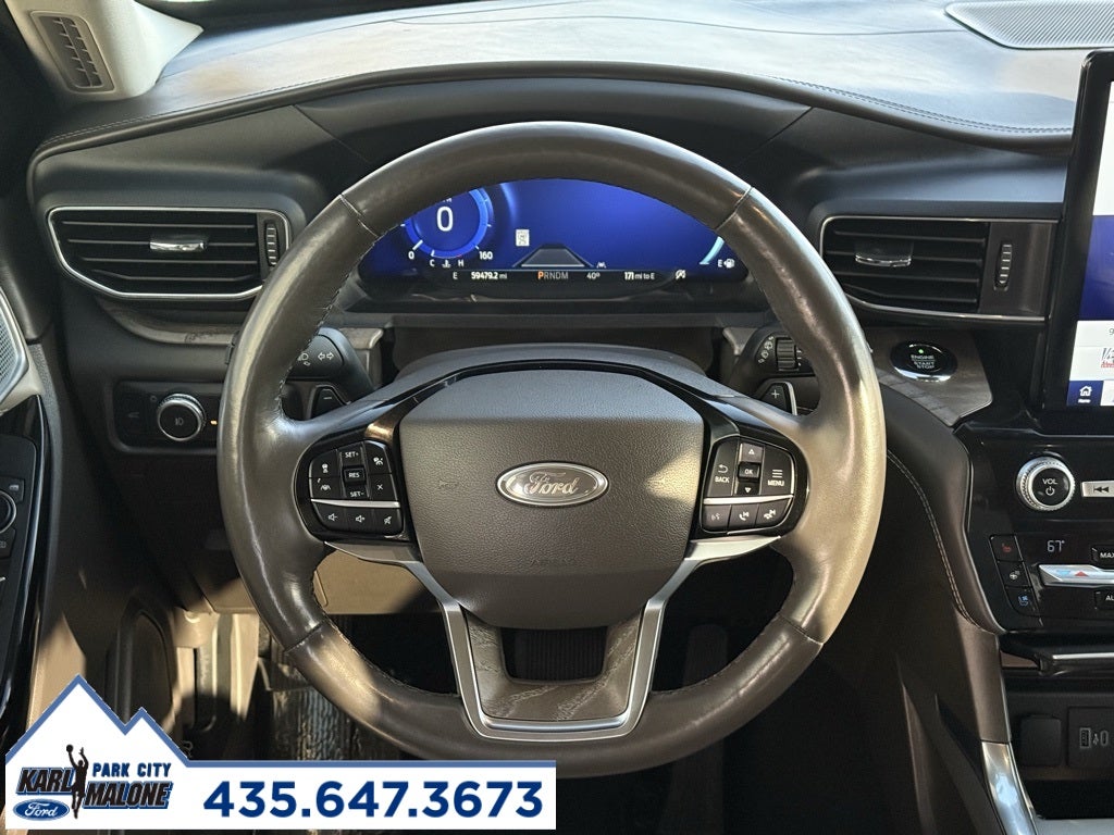 2021 Ford Explorer Platinum