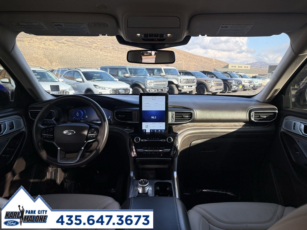 2021 Ford Explorer Platinum