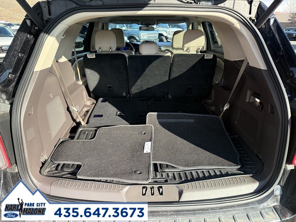 2021 Ford Explorer Platinum